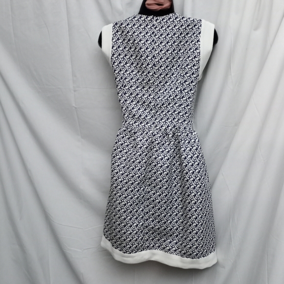 Vintage MAXMARA Blue & White Sleevess Dress - Picture 4 of 6